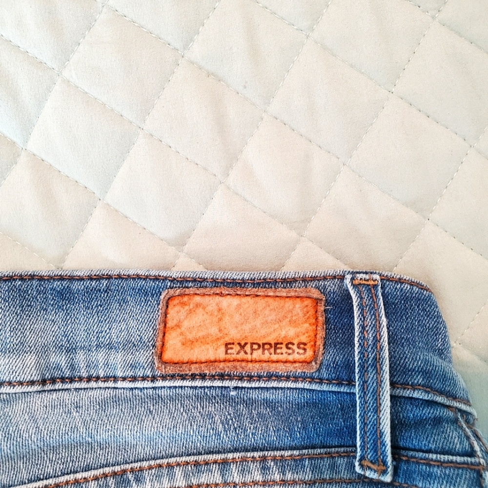 Express Jeans - Picture 4 of 6